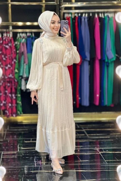 0449 Şifon Omuz Yaka Manşet Taşlı Elbise Bej