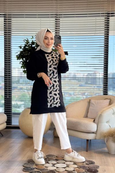 10628 Ön Sutaşı Ve Fırfır Detaylı Tunik Siyah