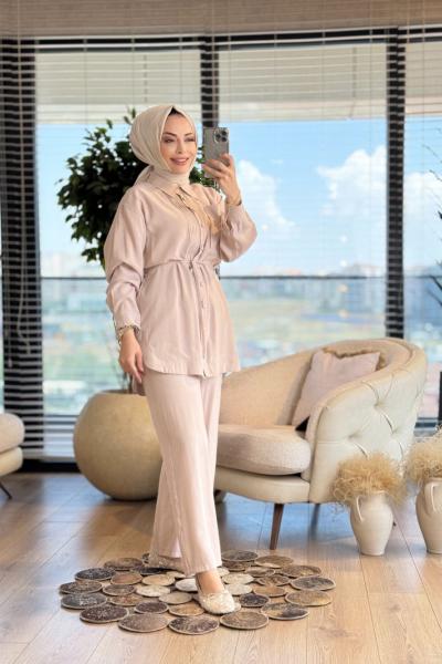 1335 Ön Ve Cep Üstü Nervür Dikişli Takım Bej