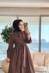 1508 Önü Uzun Kuşaklı Elbise Kahve