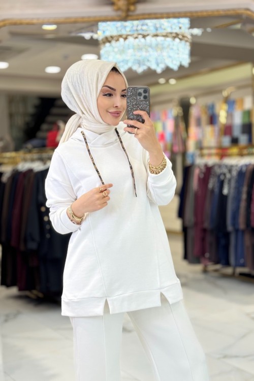 2135 Arkası Desenli Yıldızlı Kapşonlu Tunik Ekru