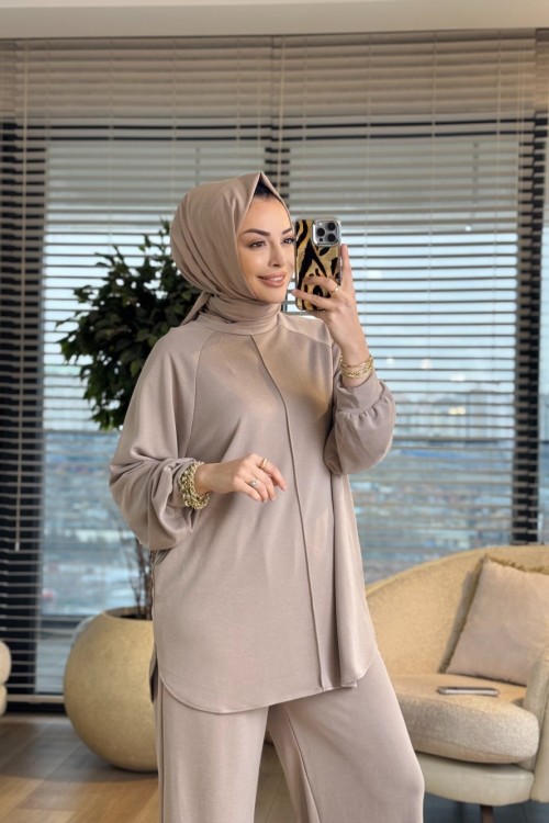 22831-5 Ön Boyuna Dikişli Takım Bej