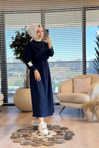 2400 Kolu Etiket Detaylı Elbise Lacivert