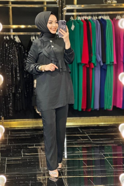 24448 Taş Detaylı Volanlı Takım Siyah