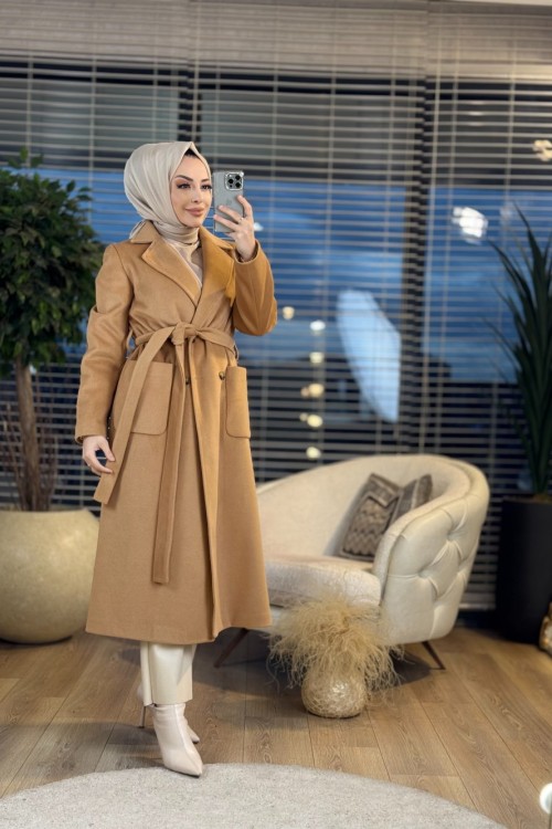 2465 Kaşe Önden Cepli Dört Düğmeli Kaban Camel