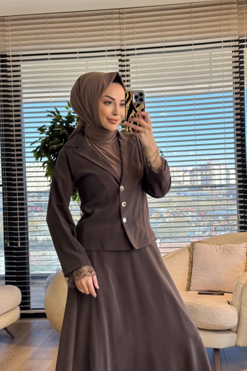 250359 Dantel İşlemeli Modern Takım Kahve