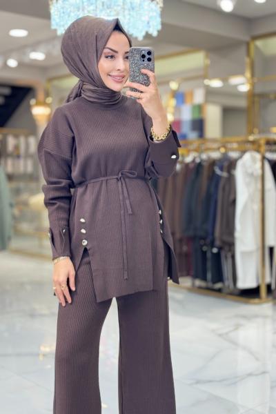 25111 Yırtmacı Düğmeli Triko Pantolonlu Takım Kahve