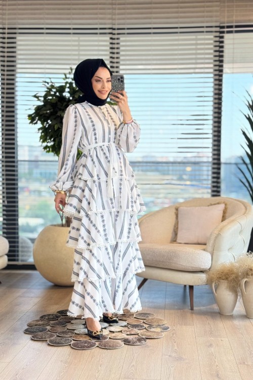 2513 Beş Katlı Desenli Elbise Beyaz