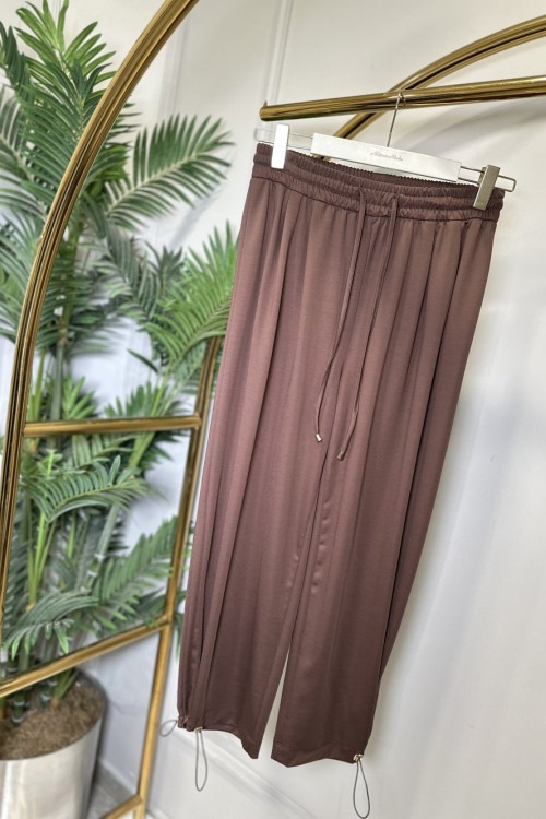 26084 Paçası Lastik Geçmeli Pantolon Kahve