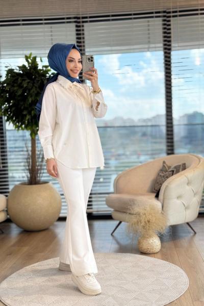2806 Yaka Ve Manşeti Nakışlı Gömlek Ekru