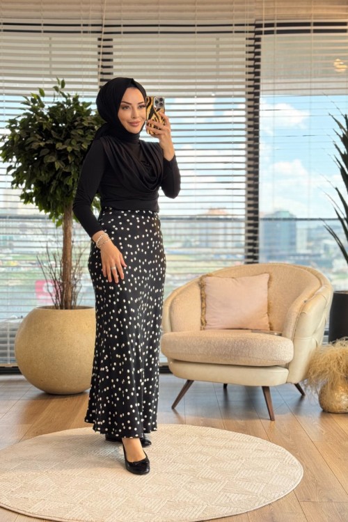 3411 Puantiye Saten Etek Siyah
