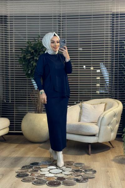 3561 Ön Parçalı Broşlu Triko Etekli Takım Lacivert