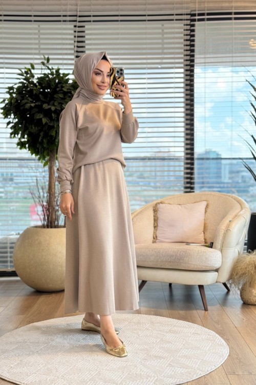 4425 Dikiş Detaylı Etekli Oysho Takım Bej