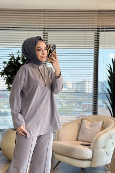 4437 Yanları Ve Patı Düğmeli Takım Gri