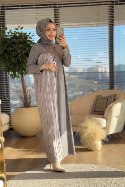 7331-1 Kendinden Desenli Sağ Taraf Pilise Elbise Gri