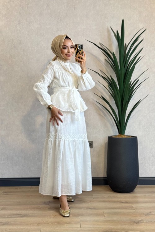 74035 Gofre Fisto Nakışlı Takım Beyaz