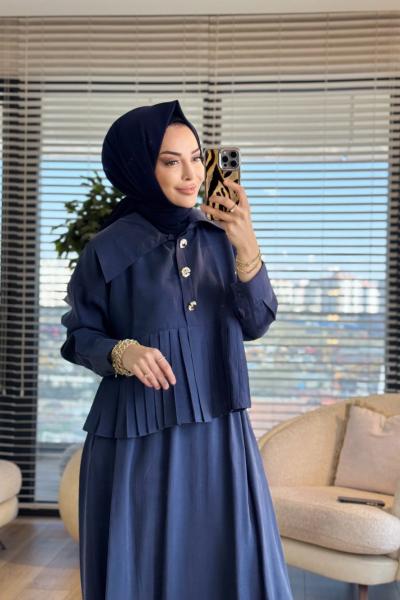 7457 Pileli Gold Düğmeli Etekli Takım Lacivert