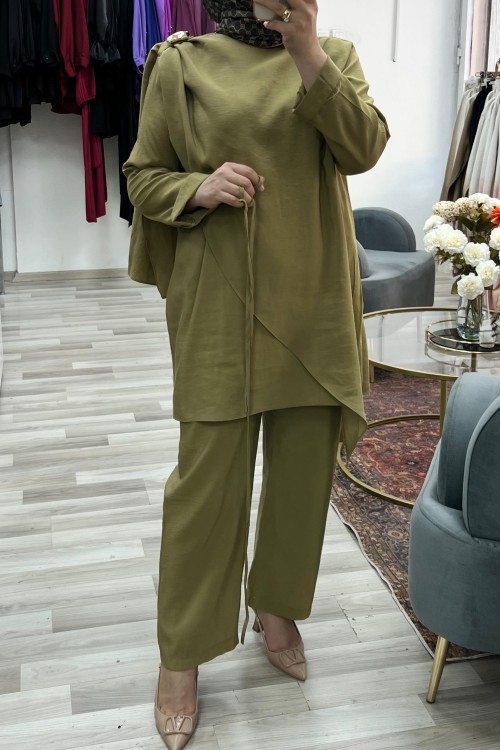 Şal Yaka Omzu Gold Detaylı Royal Takım - Yağyeşili